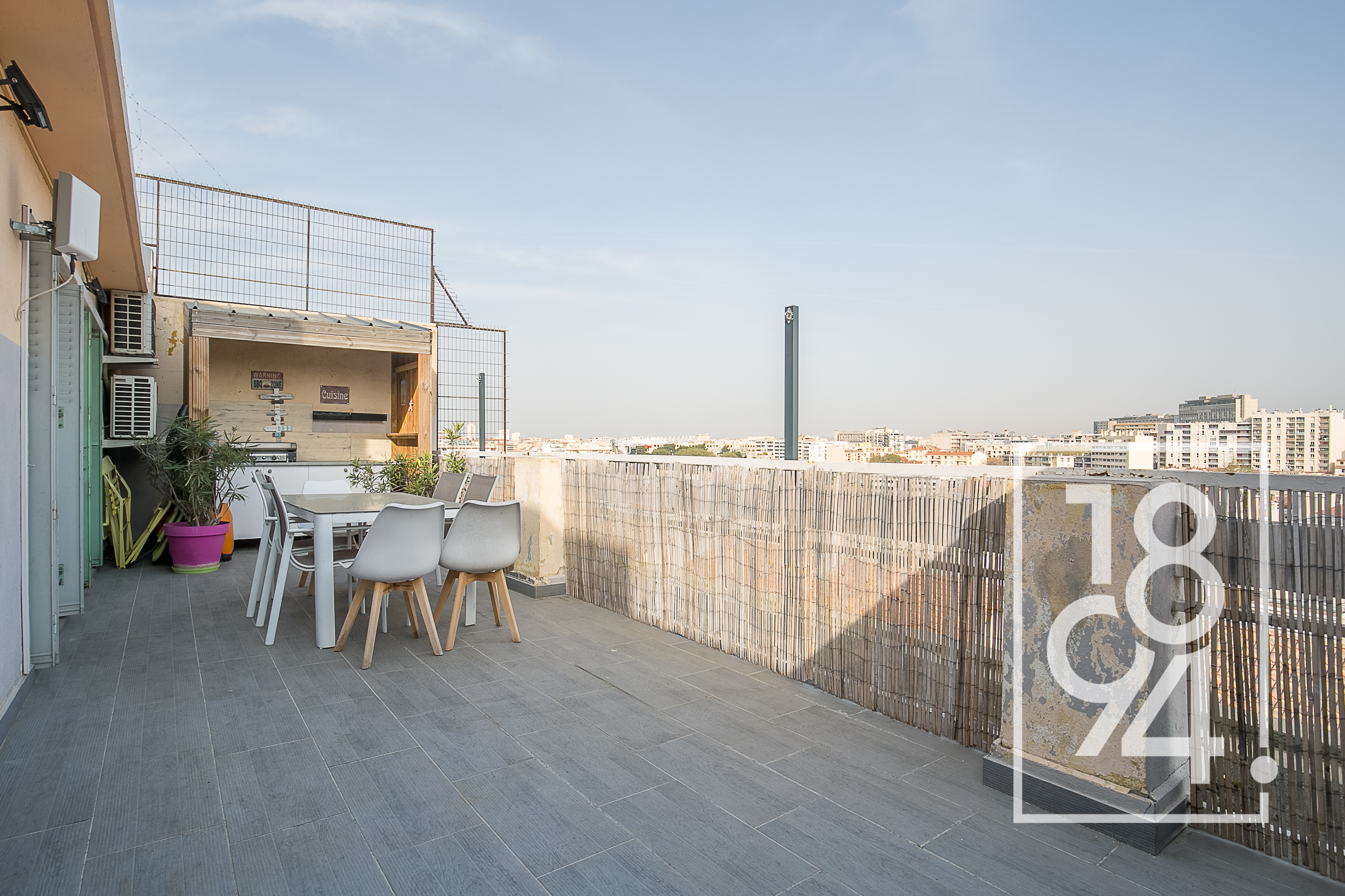 Appartement T3/4 avec toit terrasse secteur Mireille-Lauze/Timone