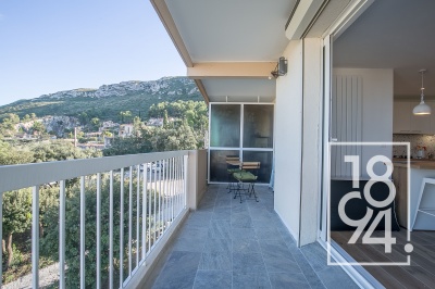 APPARTEMENT T3 REFAIT À NEUF