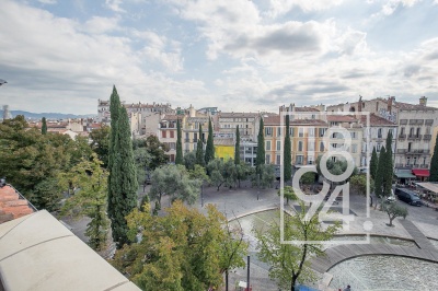 COUP DE COEUR ! APPARTEMENT TYPE 2 42M2 DERNIER ETAGE TERRASSE VUE DEGAGEE 13006 COURS JULIEN