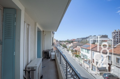 T4  82m2 avec Balcon – Confort et Luminosité à Pont de Vivaux !