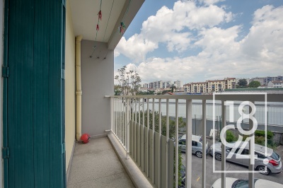 T3 avec terrasse et stationnement secteur  Belle de Mai