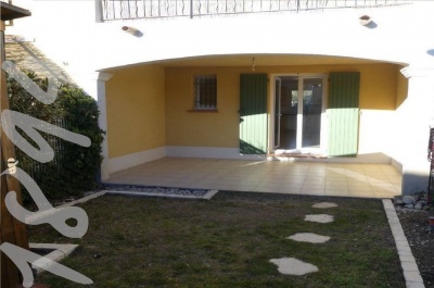 Maison T3 d'environ 65m² avec jardin dans une résidence sécurisée à Pertuis