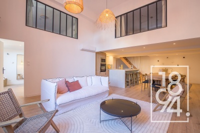 APPARTEMENT T5 COMPLETEMENT RENOVÉ AVEC STATIONNEMENT