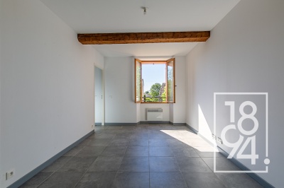 Appartement T2 35m² avec stationnement à Villelaure