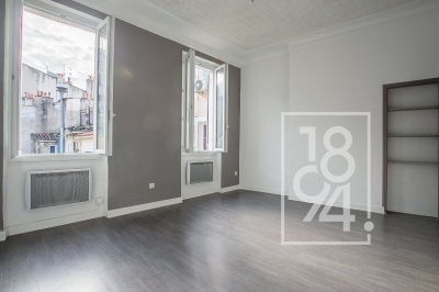 APPARTEMENT T2  RENOVE  CENTRE VILLE  CALME ABSOLU 13006