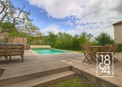 Maison 176², 7 chambres, garage et piscine à Manosque
