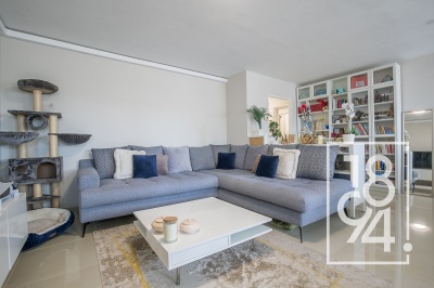 EXCLUSIVITÉ - T3/T4 traversant de 78m² avec loggia