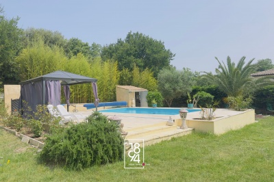 Villa familiale de standing avec piscine – Donzère (26)