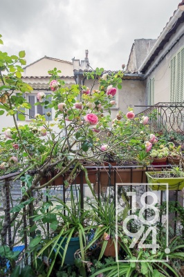 À Vendre maison de village de 136m2 en R+2 avec garage de 43,5m2 village des Camoins