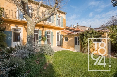 Maison à Vendre  Marseille 13008 - Quartier Sainte Anne