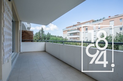 COUP DE COEUR ! APPARTEMENT TYPE 3 56M2 TERRASSE 13M2 OUEST - 13012 LA FOURRAGERE