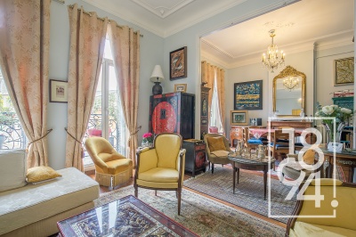 Appartement À Vendre T5 de 122,5m2 avec 24m2 de terrasse entièrement rénové secteur Vauban 13006