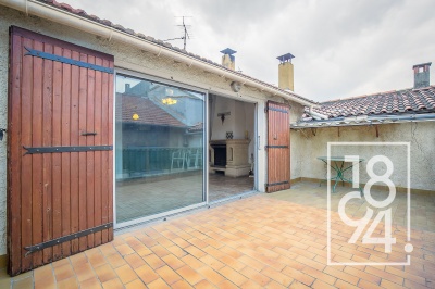 EXCLUSIVITE ! MAISON DE VILLE 143M2 TRIPLEX TOIT TERRASSE - 84000 AVIGNON INTRAMUROS