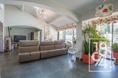 Villa contemporaine au pied des calanques !