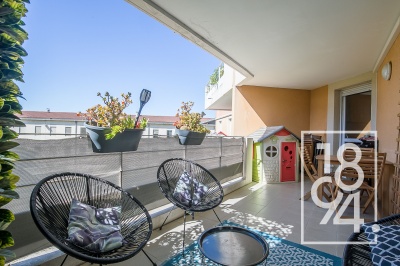 APPARTEMENT T4 88M2 TERRASSE 15M2 SOLEIL ASCENSEUR - CHATEAU-GOMBERT 13013