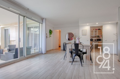 Grand T3 72m2 Terrasse  Garage sur  Martigues 