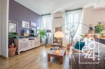 APPARTEMENT T3 60M2 DERNIER ETAGE COMBLES CAVE - 13011