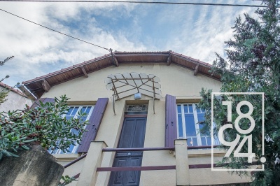 Maison indépendante avec jardin 13009 à rénover