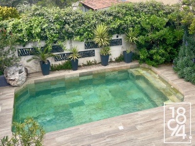 Coup de Coeur pour ces 180m2 avec piscine et jardin à Septèmes Les Vallons