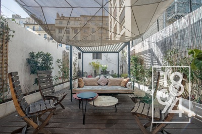 appartement Atypique de type 4 avec terrasse