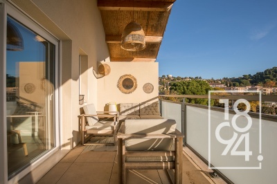 A VENDRE T 4 DUPLEX TERRASSE PARKING