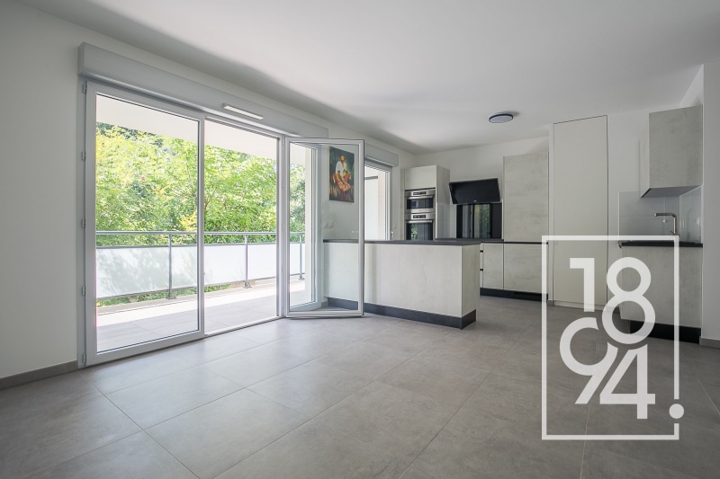 superbe T3 rénové avec goût – Calme absolu – Sainte-Marguerite, Marseille 9e