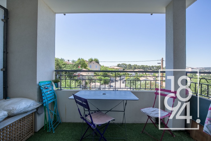À VendreT2 de  40 m² avec  terrasse expose sud