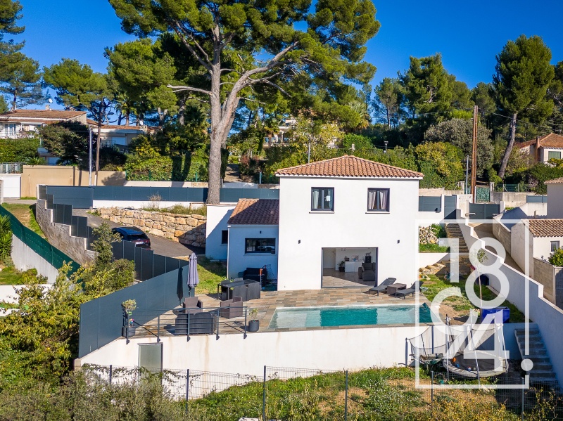 À Vendre Villa contemporaine T4 de 2023 – Vue dégagée, calme absolu, piscine, jardin – Enco de Pont, Allauch (13190)