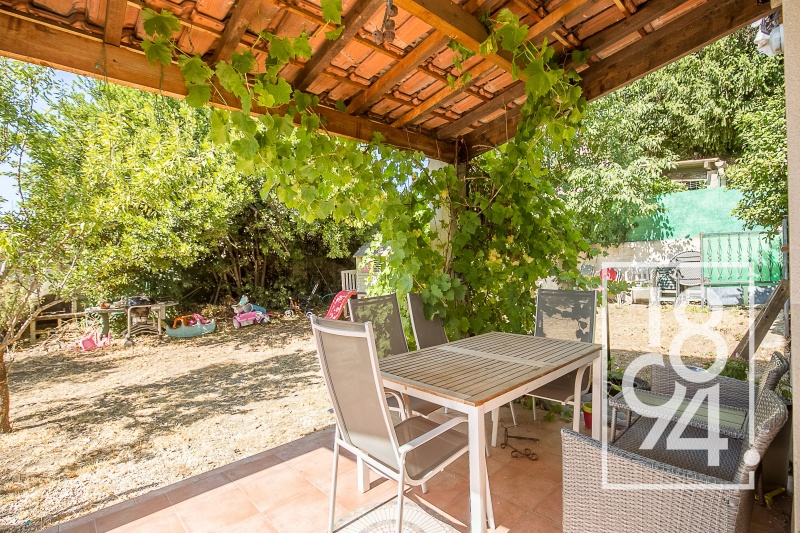 Maison 3 chambres, jardin et garage à St Jérôme