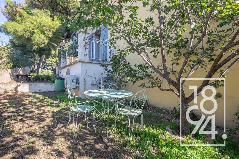 MAISON TYPE 5 144M2 JARDIN GARAGE 13015