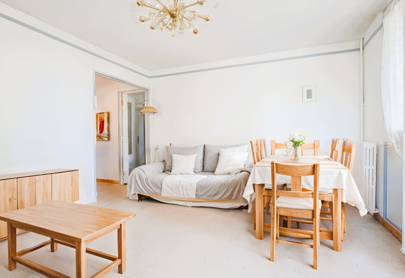 Dans la  Résidence sécurisée, Le Moulin, appartement de Type 4 de 67m2 avec Balcon et Parking