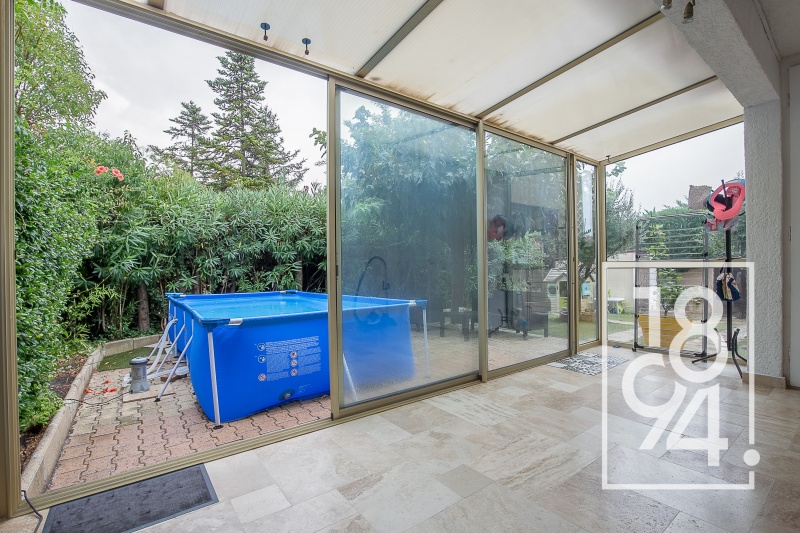 APPARTEMENT T4 TERRASSE VERANDA JARDIN
