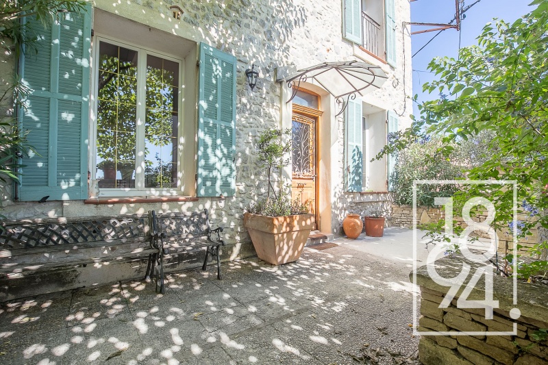 À VENDRE – Maison de charme en pierres apparentes de 136 m² – Les Pennes-Mirabeau