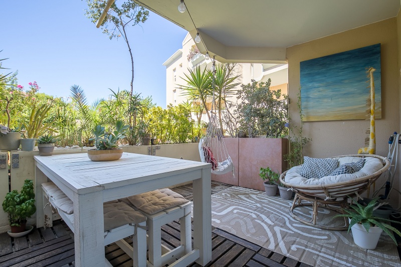 Très bel appartement rénové de type 2 de 60m2 avec terrasse