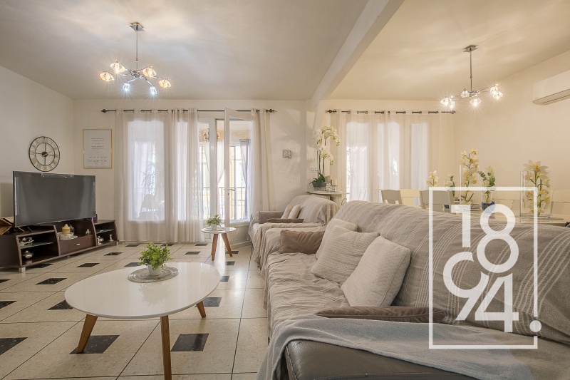 Immeuble à la vente – Marseille 3ᵉ arrondissement