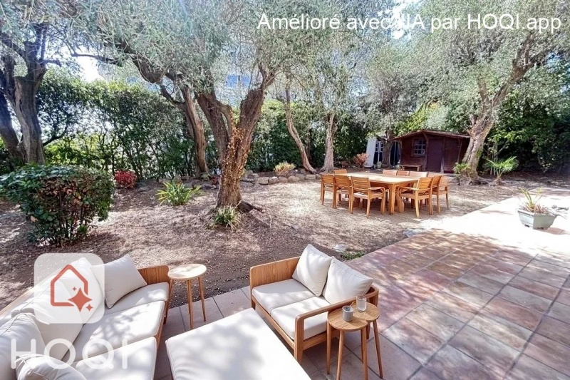 RARE TRES BEAU 4 PIECES 100 M² AVEC 500 M² DE JARDIN PRIVATIF
