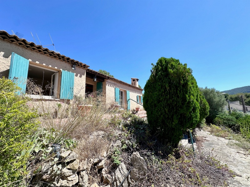 Villa  T7 de 270m2  piscine parcelle de 2000m2