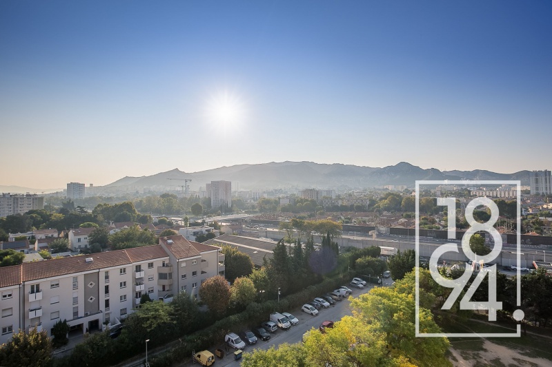 T3 en dernier étage, avec garage – Résidence La Mazenode