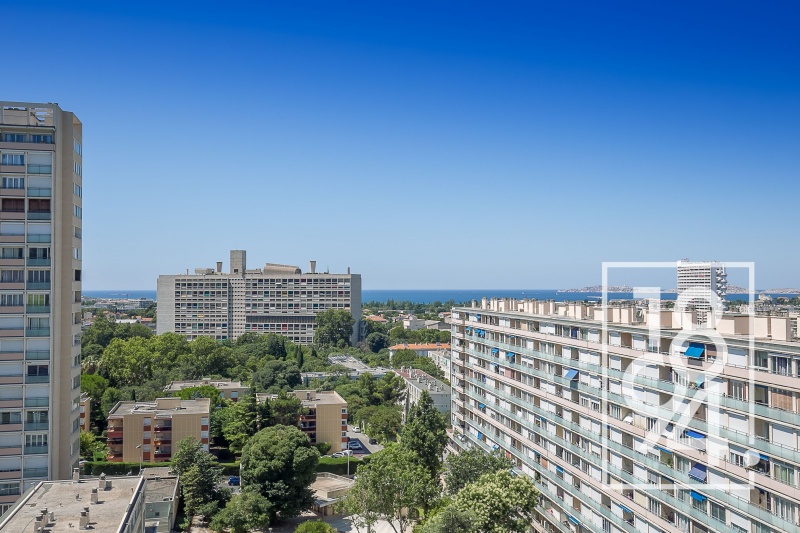 T4 Traversant avec Vue Mer – 9e Arrondissement – Résidence Nouveau Parc Sévigné