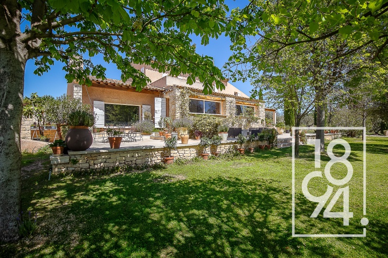 Maison de caractère au coeur d'un vignoble