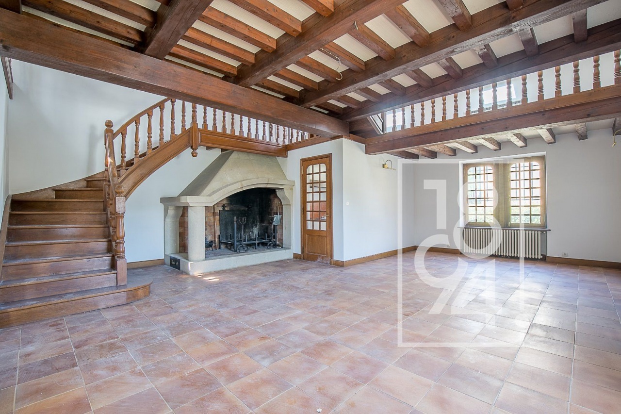 Maison de village T3 104m² avec garage à Jouques