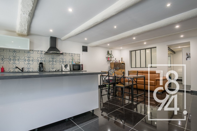 CHARMANT T2 AVEC TERRASSE 23m² À VENDRE