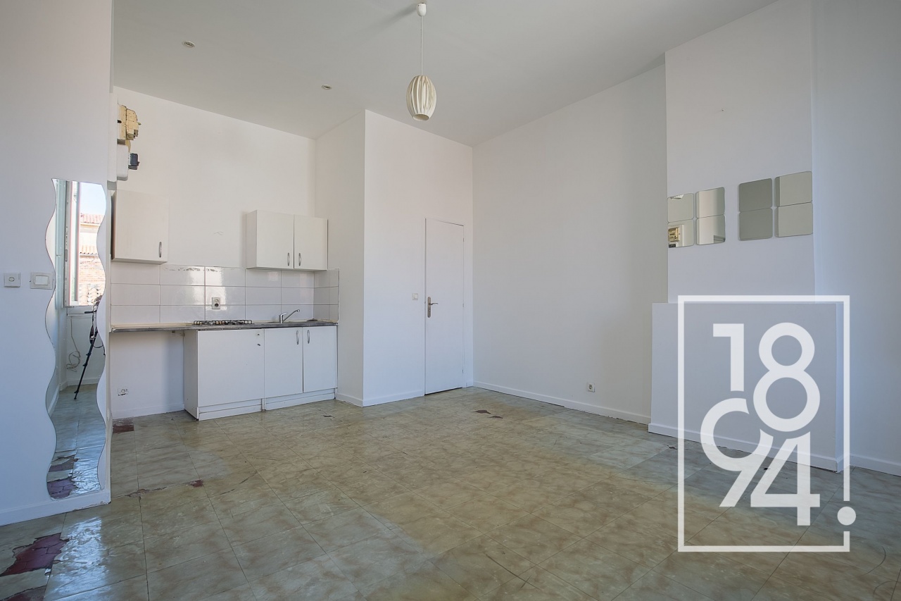 T2 VENDU SANS  LOCATAIRE - RUE LIANDIER